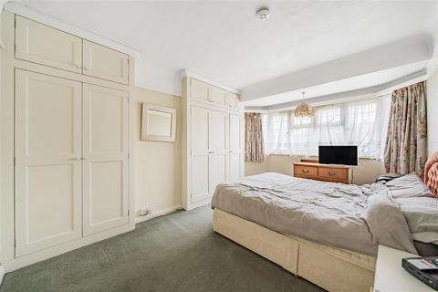 285 Raeburn Avenue, Surbiton, KT5 9DF