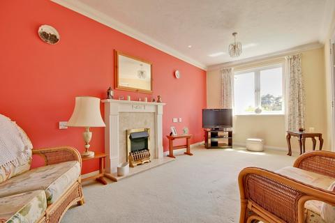 1 bedroom retirement property for sale, Tylers Close, Lymington, SO41