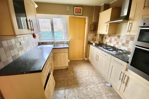 3 bedroom terraced house for sale, Kennedy Avenue, Macclesfield