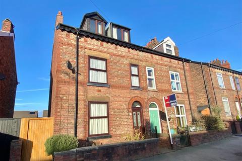 5 bedroom semi-detached house for sale, Buxton Road, Macclesfield