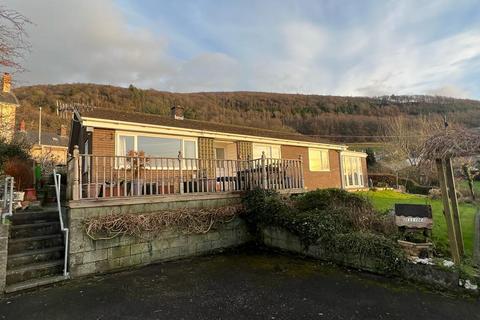 Machynlleth - 3 bedroom detached bungalow for sale