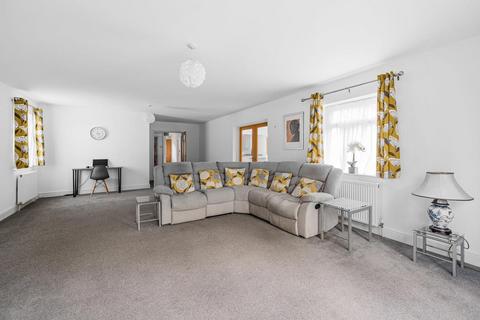 38 Gordon Road, Chandler's Ford, Eastleigh, SO53 5AN