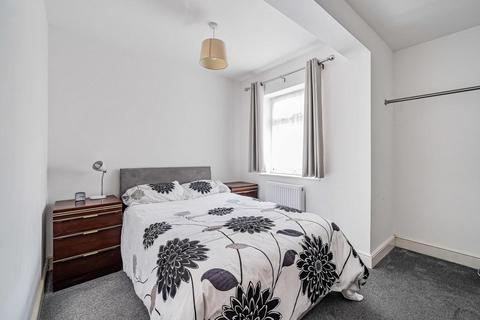 38 Gordon Road, Chandler's Ford, Eastleigh, SO53 5AN
