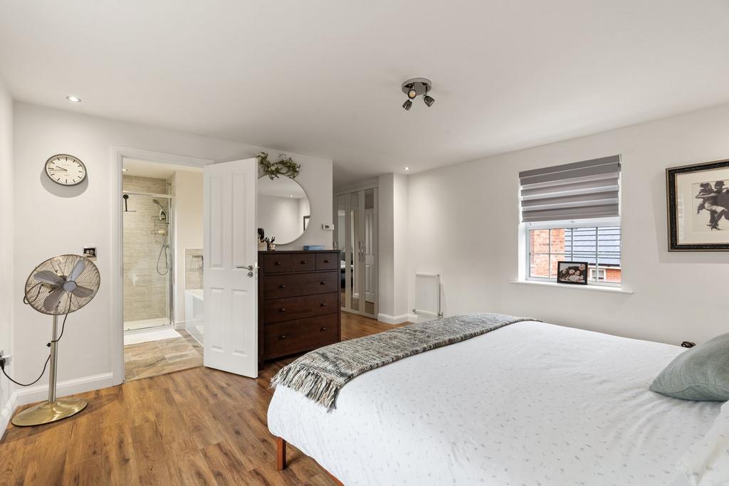 Main Bedroom