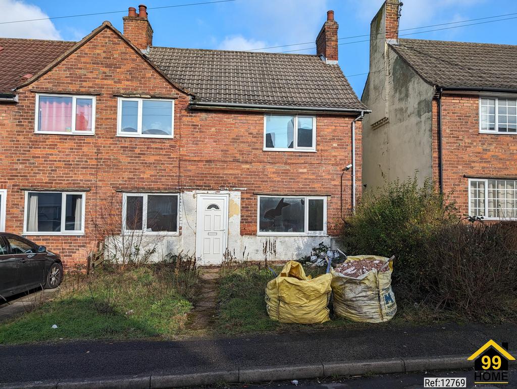 North Avenue, Rainworth, Mansfield, Nottinghamshire, NG21 3 bed end of