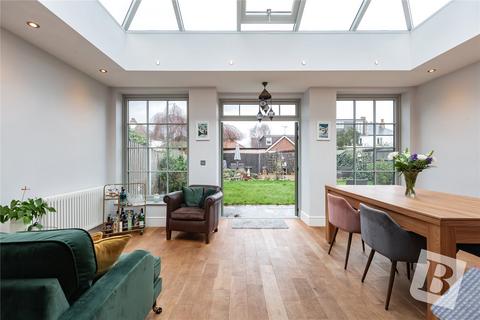 24 Devonshire Road, Hornchurch, RM12 4LQ