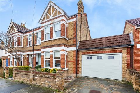 24 Devonshire Road, Hornchurch, RM12 4LQ