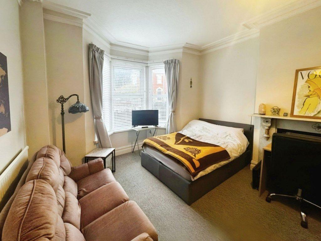 Croft Road, Swindon, Wiltshire, SN1 4DG 1 bed property £550 pcm (£127 pw)