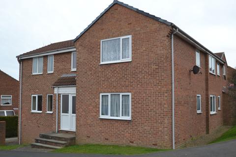 1 bedroom apartment to rent, Settrington Road, Scarborough, North Yorkshire, YO12