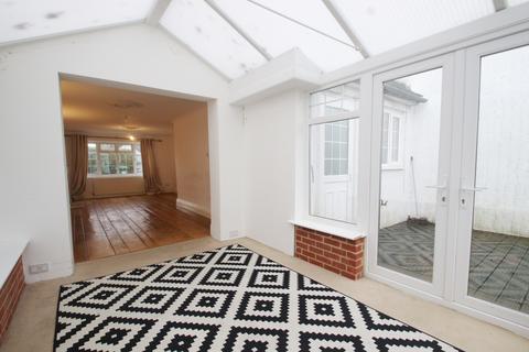 16 Oakdene Road, Orpington, BR5 2AJ