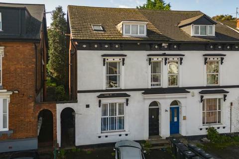 1 bedroom flat for sale - Warwick Road, Solihull, West Midlands, B92 7JJ