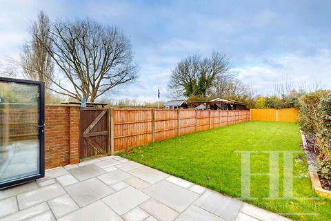 3 bedroom end of terrace house for sale, Ifield, Crawley RH11