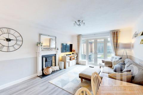 13 Bancroft Road, Maidenbower, Crawley, RH10 7WS