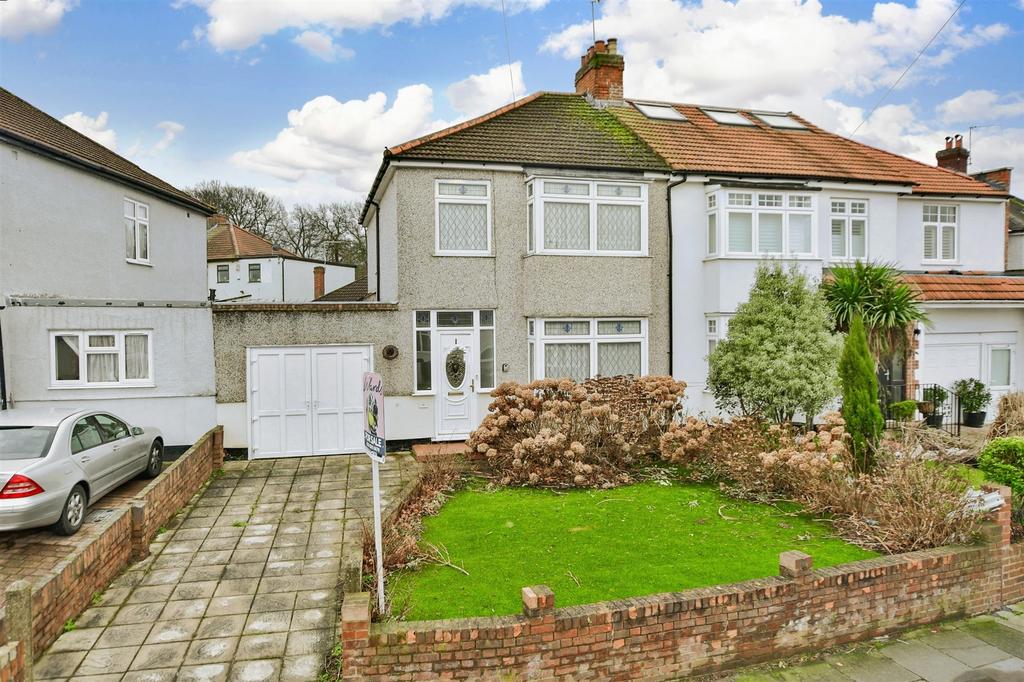 Danson Lane, Welling, Kent 3 bed semidetached house for sale £525,000