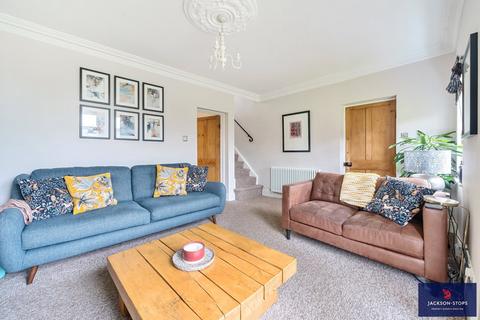 30 Willow Lane, Great Houghton, Northampton, NN4 7AW