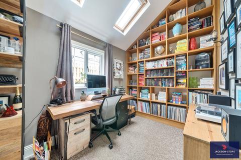 30 Willow Lane, Great Houghton, Northampton, NN4 7AW