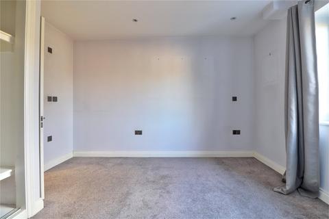 1 bedroom apartment for sale, Flambard Way, Godalming, Surrey, GU7