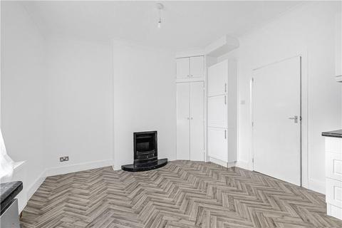 28a Beulah Road, Thornton Heath, CR7 8JE