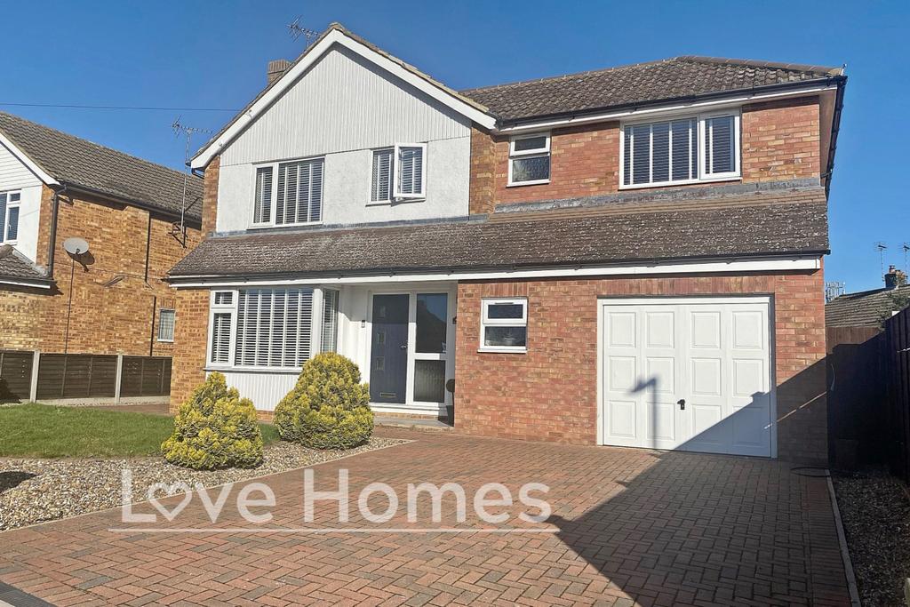Glebe Avenue, Flitwick 5 bed detached house for sale £595,000