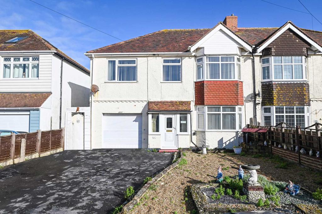 Stocks Lane, East Wittering, West Sussex, PO20 4 bed semidetached house for sale £425,000
