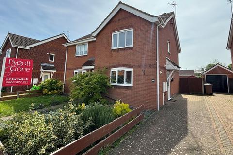 2 bedroom semi-detached house for sale, Meadowbrook, Ruskington, Sleaford, Lincolnshire, NG34