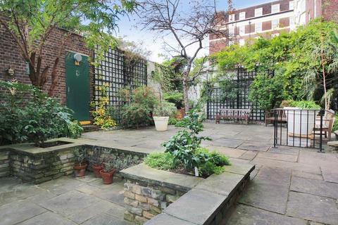 4 bedroom apartment for sale, St Mary Abbots Court, Warwick Gardens,Kensington, W14