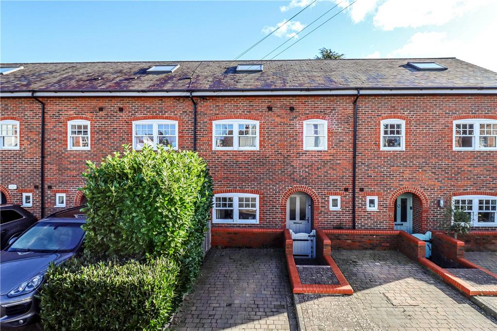 Warwick Road, St. Albans 4 bed terraced house for sale £950,000