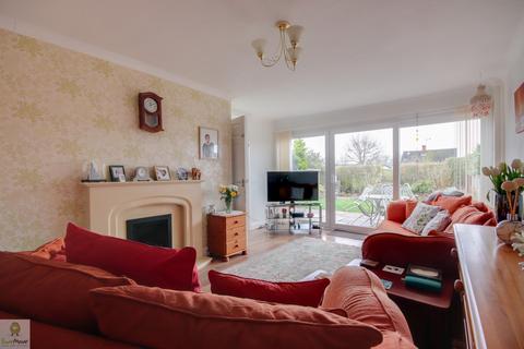 1 Pine Crescent, Stafford, ST17 0ND