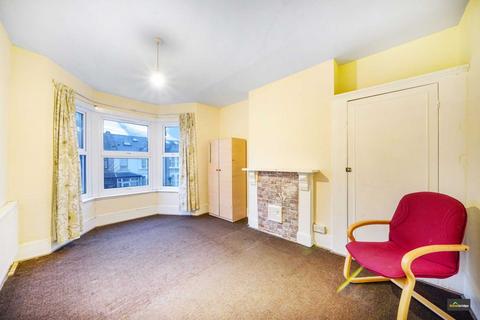 61 First Avenue, Manor Park, London, E12 6AW