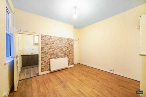 61 First Avenue, Manor Park, London, E12 6AW
