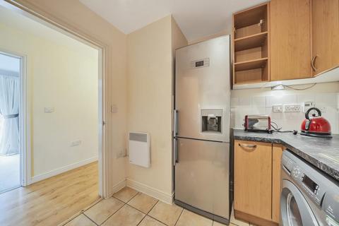 2 bedroom flat for sale, 37 Rackham Place,  Waterways,  OX2
