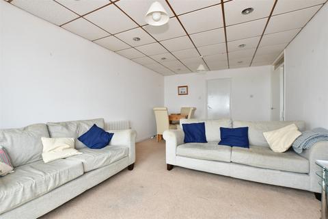 2 bedroom flat for sale, Esplanade, Shanklin, Isle of Wight