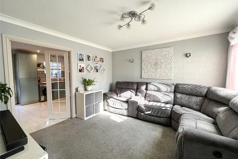 38 Bramble Drive, Westbury, BA13 3UY