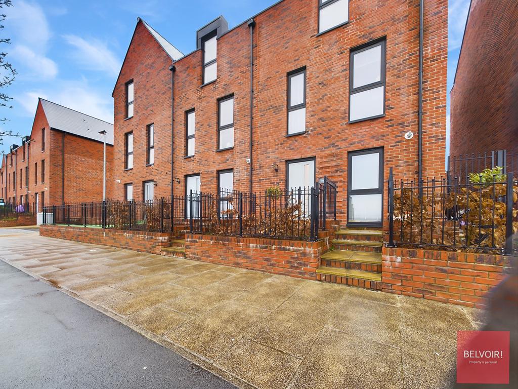 Langdon Road, Swansea, SA1 4 bed townhouse for sale £340,000