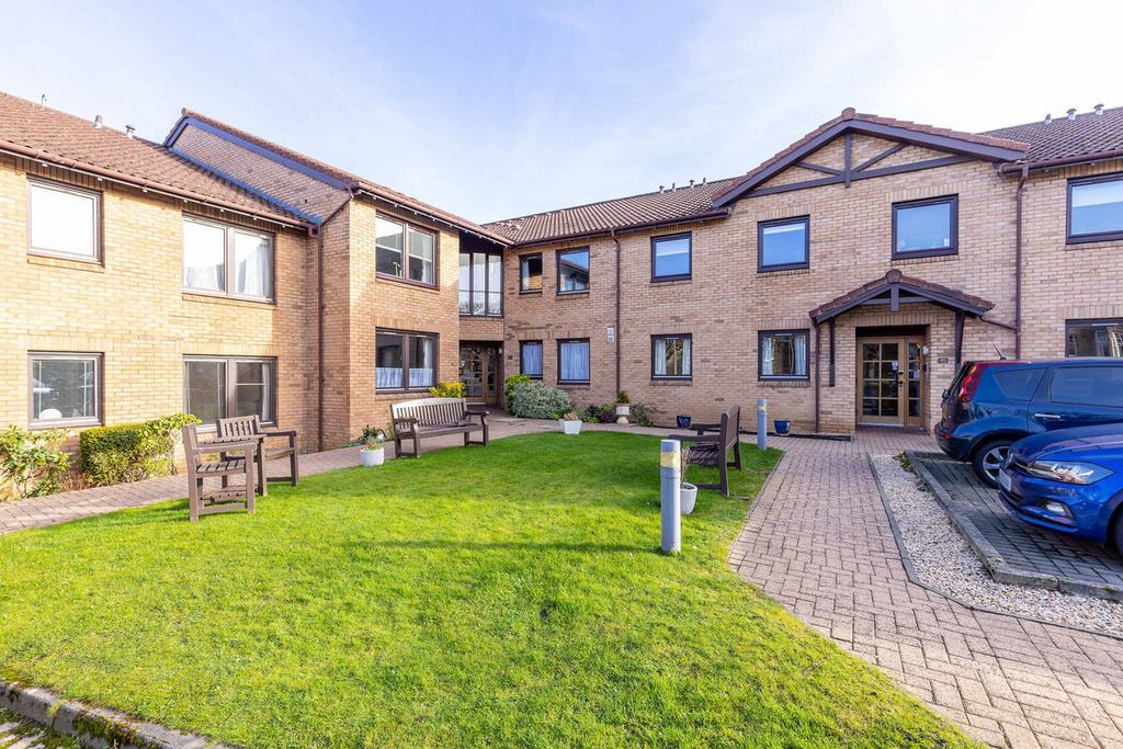 Craiglockhart Terrace, Edinburgh, EH14 2 bed flat for sale £190,000