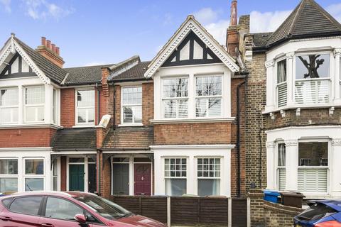 2 bedroom flat for sale, Cheltenham Road, Upper Nunhead