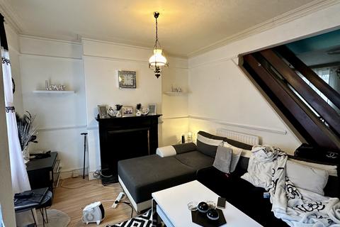 2 bedroom terraced house for sale, Ellerker Avenue, Doncaster DN4