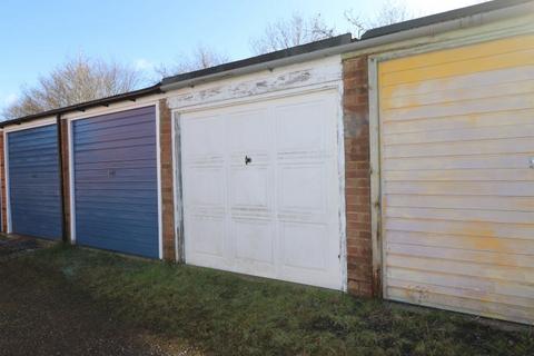 101 Thornhill, North Weald, Epping, CM16 6DP