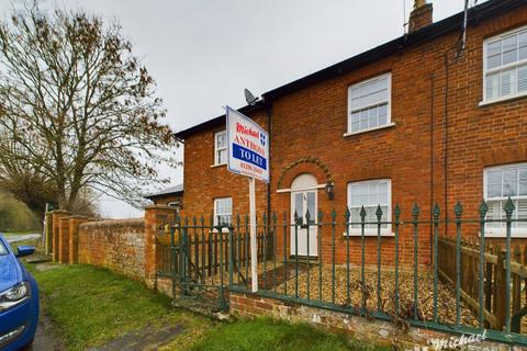 2 bedroom terraced house to rent, Rowsham Road, Aylesbury