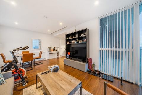 2 bedroom flat for sale, Maine Tower, London E14