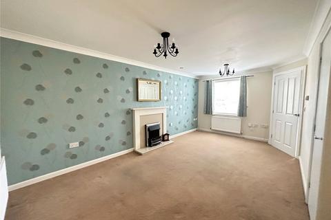 3 bedroom terraced house to rent, Braiding Crescent, CM7