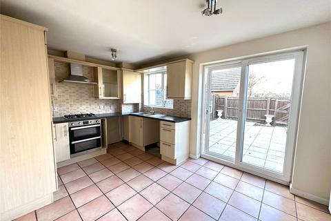 3 bedroom terraced house to rent, Braiding Crescent, CM7