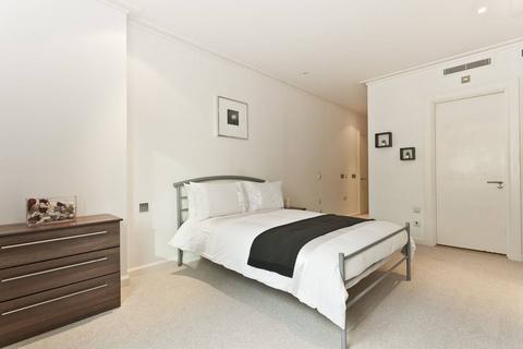 2 bedroom flat for sale, Discovery Dock East, Canary Wharf, London, E14