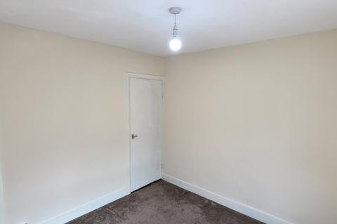 12 Ashton Road, Luton, LU1 3QE