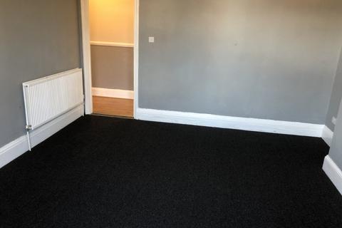 21 Downs Road, Luton, LU1 1QP