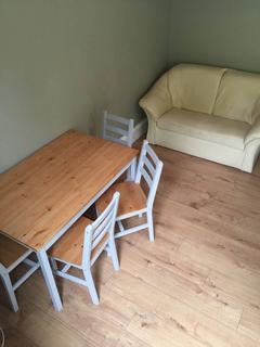 21 Downs Road, Luton, LU1 1QP
