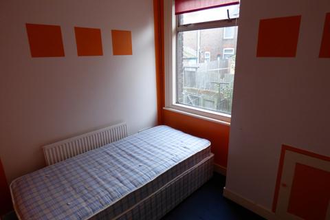 66 Arthur Street, Luton, LU1 3SG