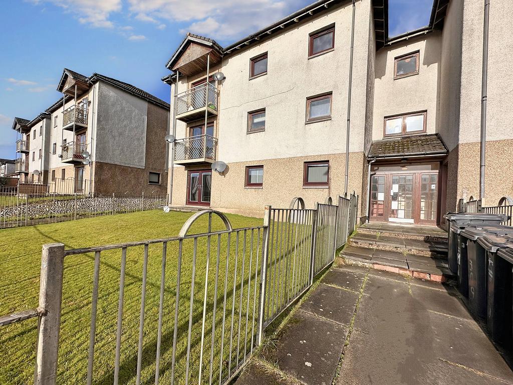 Airdrie - 3 bedroom flat to rent