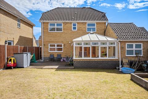 15 Lavender Close, Luton, LU2 7GD