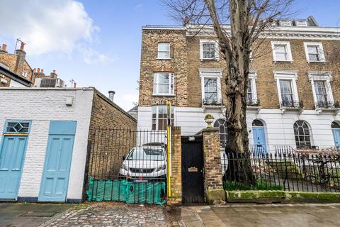 3 bedroom terraced house for sale, Ellington Street, Islington, London, N7